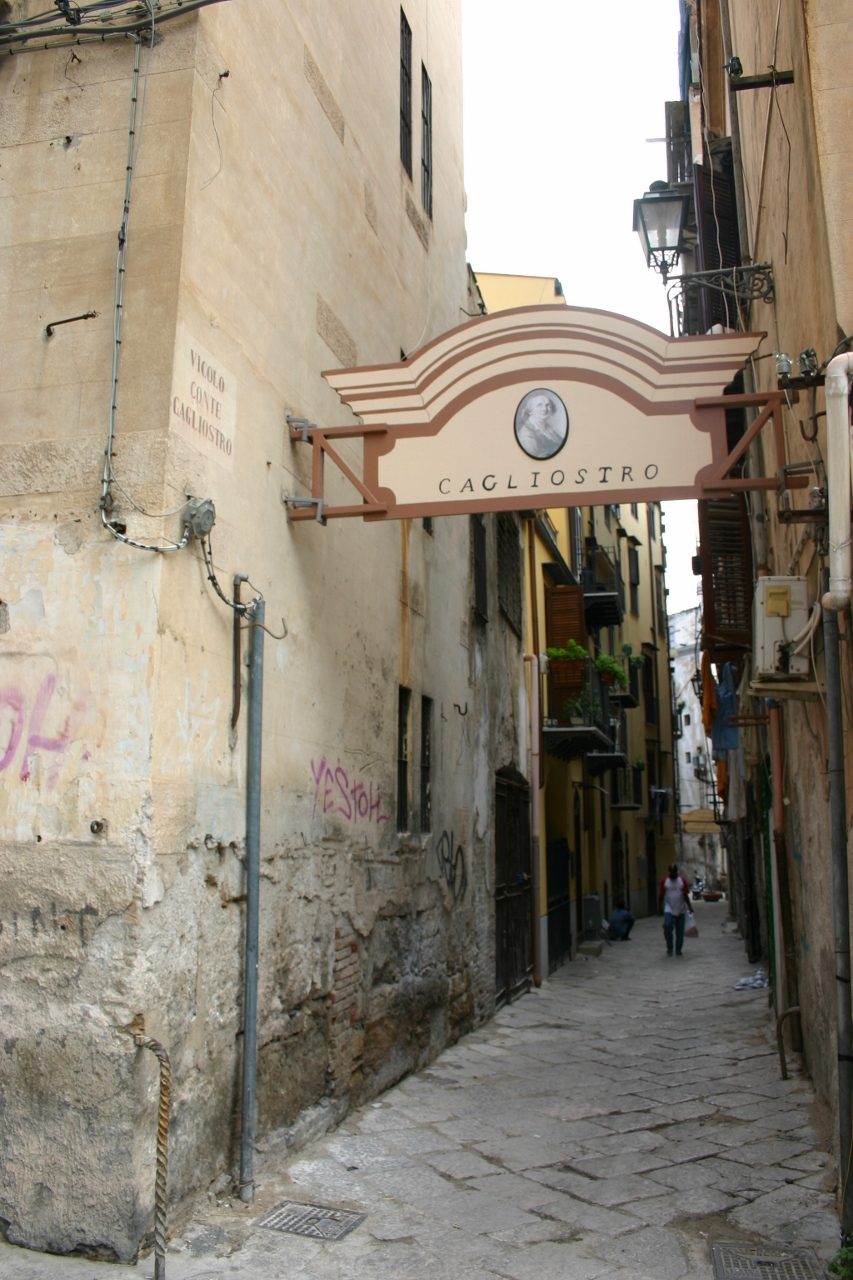Cagliostro%27s%20birthplace%2C%20Palermo%20-%2001.jpg